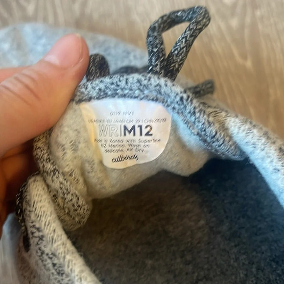 ALLBIRDS WOOL RUNNERS 0119 in light of gray with gray sole men’s sizes 12 - Picture 9 of 11
